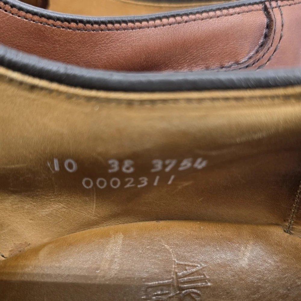 Allen Edmonds Shoe Men's 10 EEE Stockbridge Brown Leather Derby